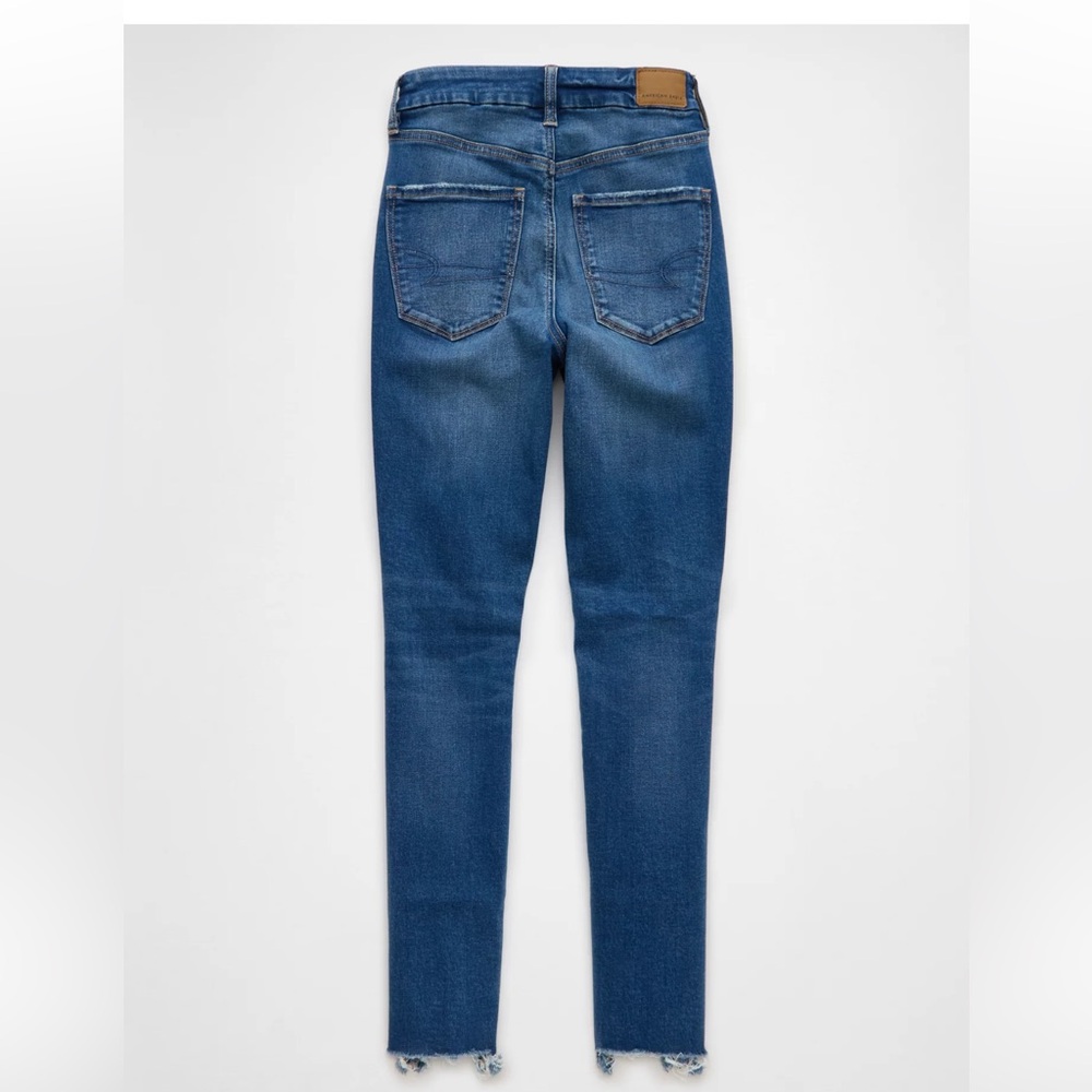 AE Next Level Curvy Ripped
High-Waisted Jegging - Picture 2 of 4
